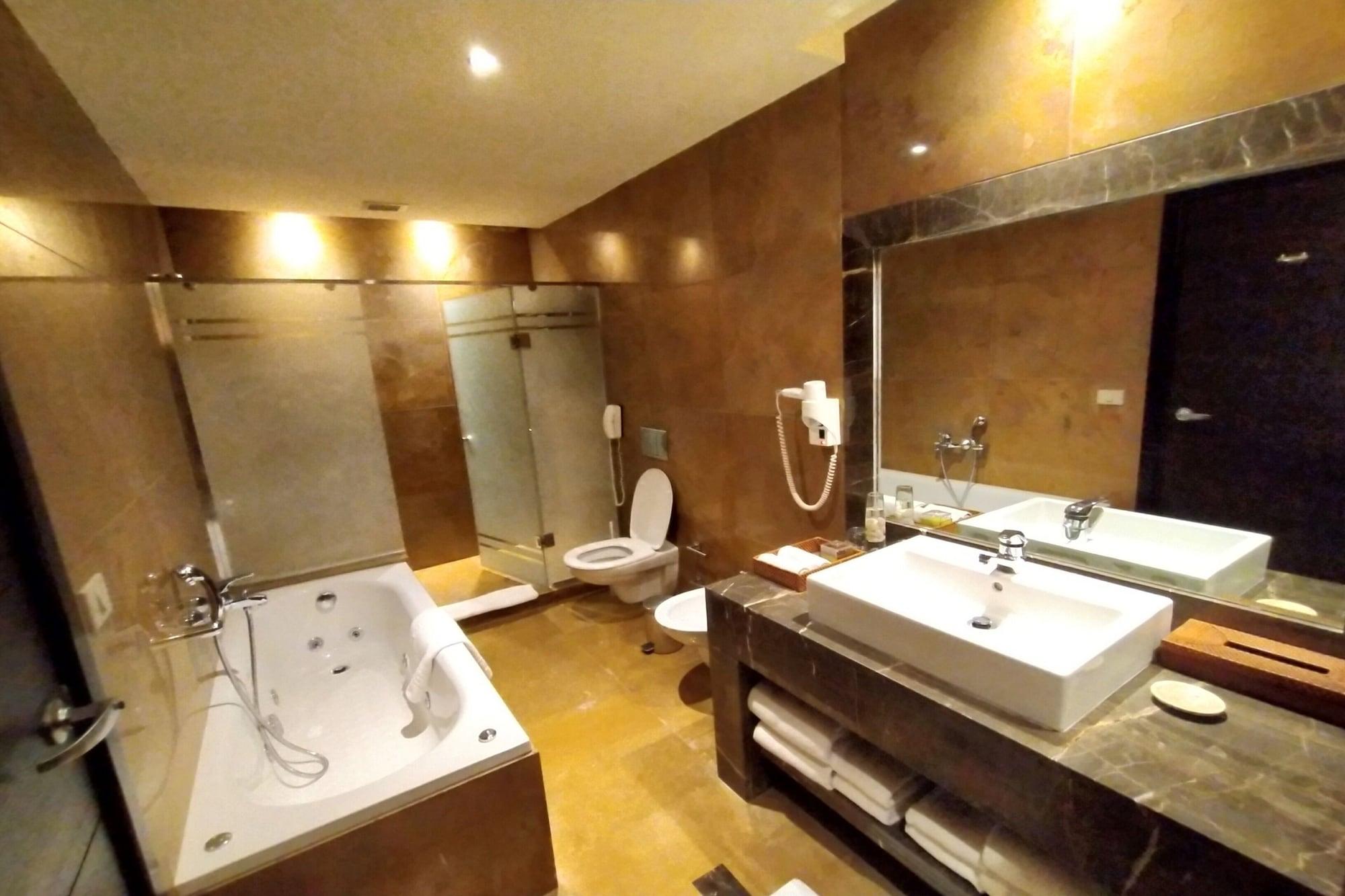 Jaz Elite Crystal, Almaza Bay 5*